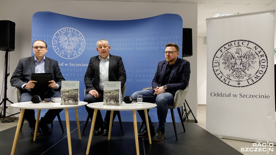 Promocja książki "Dzieje Ułanów Jazłowieckich" odbyła się w Centrum Edukacyjnym IPN "Przystanek Historia" w Szczecinie. Fot. Robert Stachnik [Radio Szczecin]