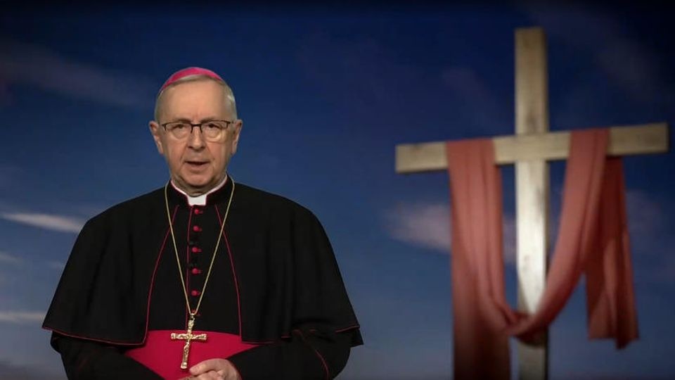 Arcybiskup Gądecki mówił, że wiara w zmartwychwstanie Chrystusa jest podstawą chrześcijaństwa. źródło: TVP