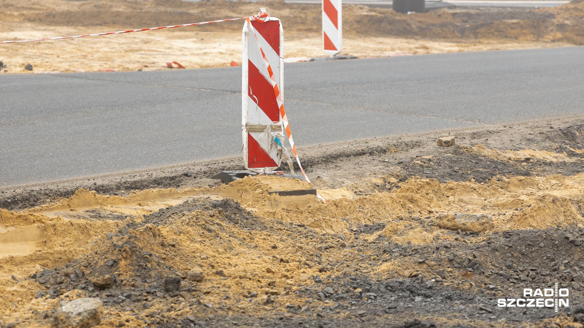 Co najmniej do końca czerwca zamknięta dla ruchu kierowców będzie przebudowywana droga wojewódzka nr 102.