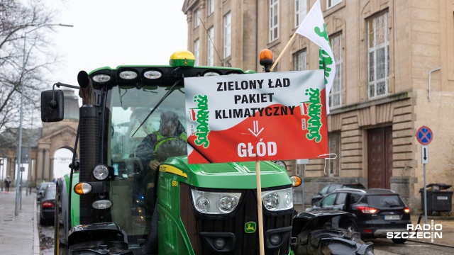 Fot. Robert Stachnik [Radio Szczecin] Mija 10 lat od protestu rolników "W Obronie Polskiej Ziemi" [ZDJĘCIA]