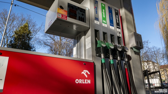 Prezes PKN Orlen Daniel Obajtek zapowiedział kolejną obniżkę cen paliw.