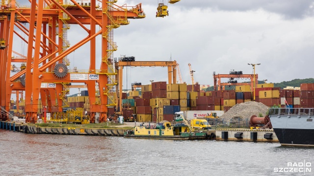 Pod względem przeładunków, ten rok dla portów w Szczecinie i Świnoujściu będzie rekordowy. Szacuje się, że do końca roku dwa porty przeładują ponad 34 miliony ton towarów.