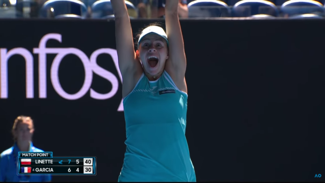 Magda Linette awansowała do ćwierćfinału tenisowego Australian Open w Melbourne. W 18 finału Polka wygrała z Francuzką Caroline Garcią 7:6 (7-3), 6:4.