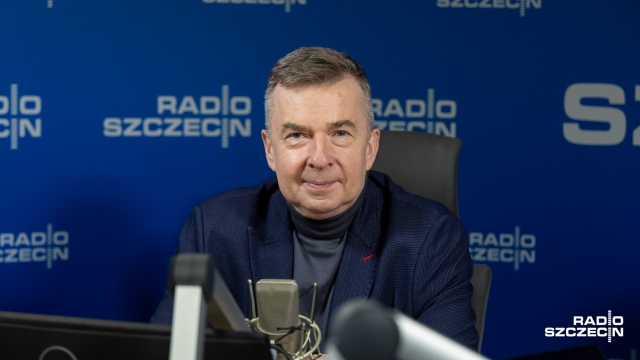 Wspólna lista opozycji do wyborów jest możliwa, współpraca z Konfederacją absolutnie nie - tak w Rozmowie pod krawatem mówił poseł Lewicy Dariusz Wieczorek.