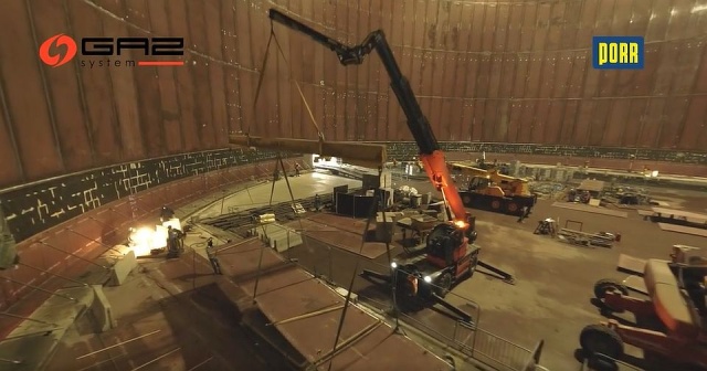 Nowy zbiornik na gaz od środka można zobaczyć na najnowszym filmie, który publikuje wykonawca rozbudowy terminala LNG w Świnoujściu.