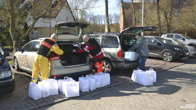 W Kołobrzegu trwają przygotowania do akcji Wielkanoc dla Samotnych. Rozpoczęły się zapisy na świąteczne paczki dla osób potrzebujących pomocy.