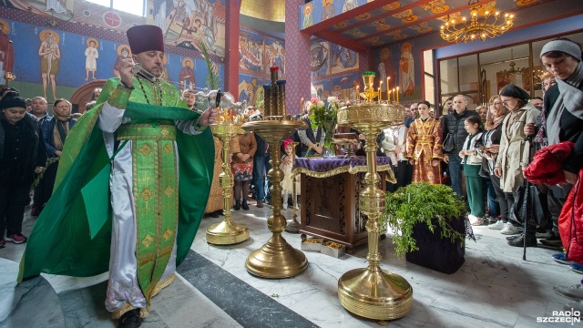 Około tysiąca osób świętowało dziś Niedzielę Palmową w szczecińskiej cerkwi św. Mikołaja.