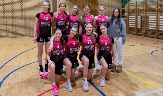 Przegrana młodych koszykarek Kusego Szczecin w półfinale MP kadetek U15