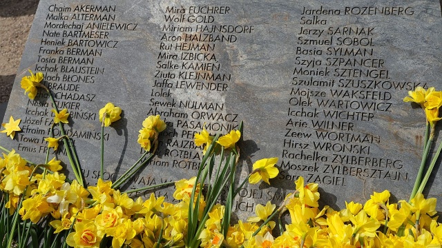 W stolicy oddano hołd bohaterom powstania w getcie warszawskim