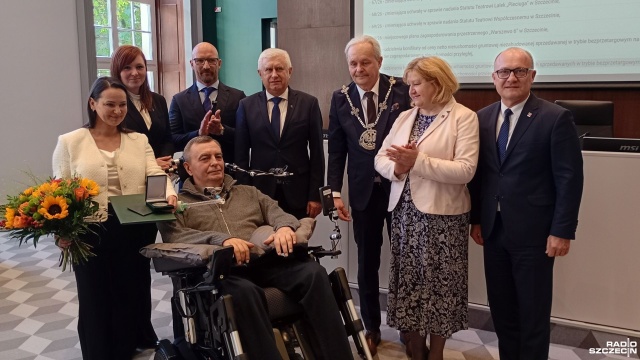 Legendarny napastnik Pogoni jest od teraz "Zasłużonym dla Miasta Szczecina"