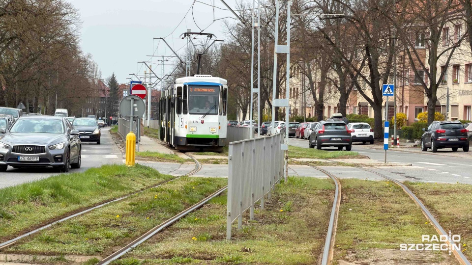 Mieszkańcy Pogodna skarżą się na zniszczone torowisko i hałas