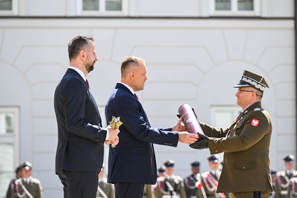 Prezydent wręczył nominacje generalskie