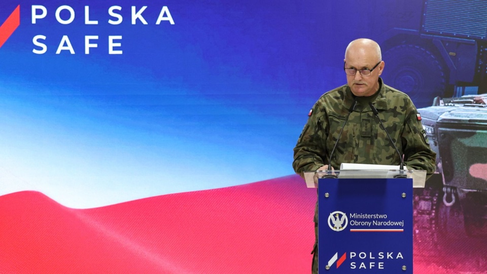Dowódcy wojskowi: z programu SAFE zakupiono m.in. armatohaubice