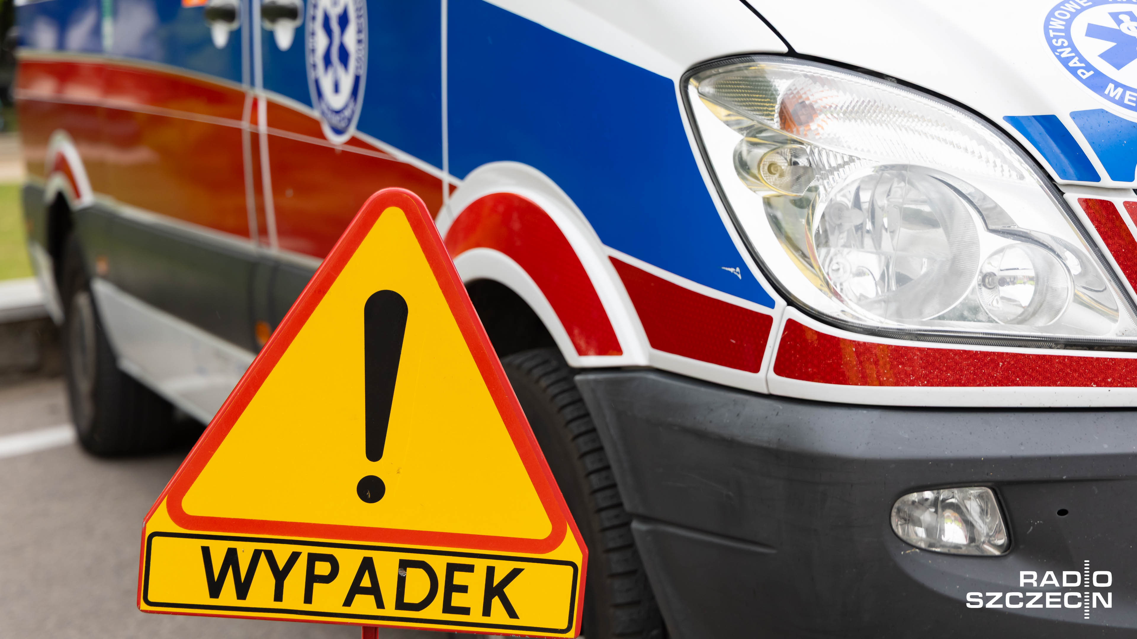 Wypadek i utrudnienia na drodze nr 122