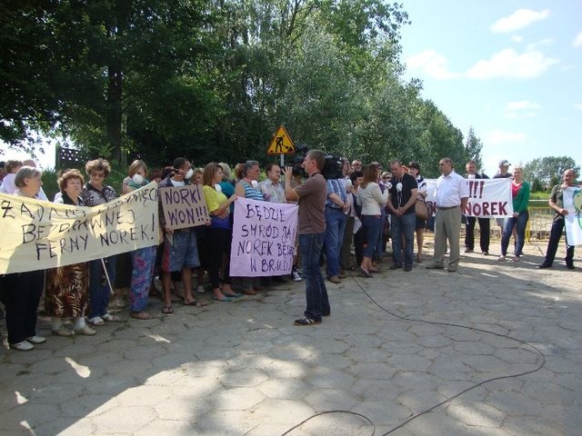 Protest mieszkańców Przelewic [11.07.2013]