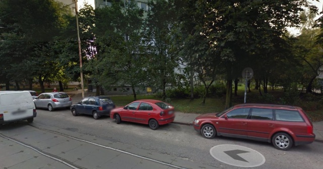 Ulica Asnyka przed budową przystanku, fot. google.com 30.09.2015