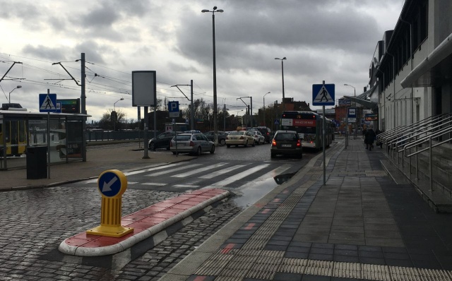 Organizacja ruchu przy Dworcu Szczecin Główny, fot. J. Wilczyński 07.03.2017