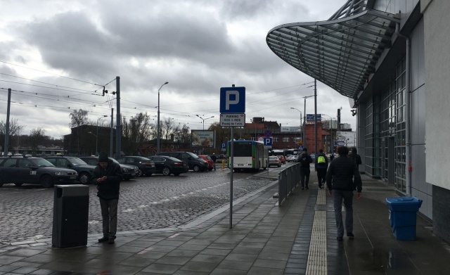 Organizacja ruchu przy Dworcu Szczecin Główny, fot. J. Wilczyński 07.03.2017