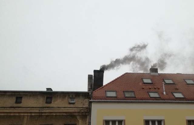 Dym na u.l. Naruszewicza, fot. Słuchacz 19.01.2018