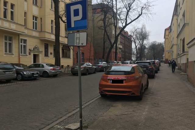 Ulica Tarczyńskiego, fot. S. Orlik 01.04.2021