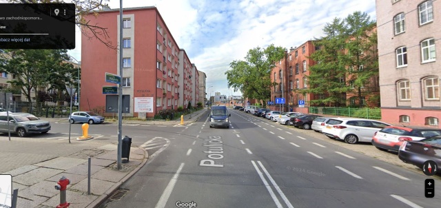 Parkowanie przy ul. Potulickiej i Drzymały, fot. google.com 17.04.2025