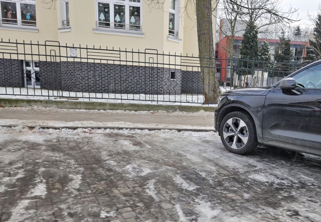 Parking przy ul. Niedziałlkowskiego w poniedziałek 03.02.2026
