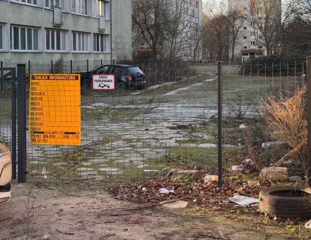 "Plac budowy" przy ul. Malczewskiego, fot. Słuchacz, pan Filip 12.03.2026