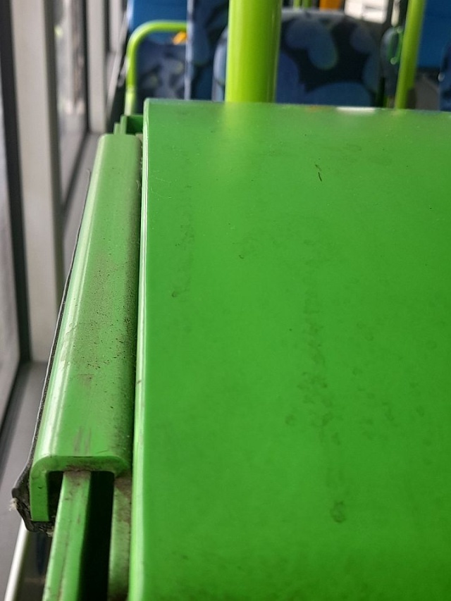 Brud w autobusie linii 53 - fot.Słuchaczka 28.08.2026