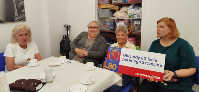 Spotkanie podsumowujące projekt "Łączy nas Szczecin". Fot. materiały promocyjne organizatora Bieganie po ruinach, czyny społeczne, przypalone wafle, atrakcje Kaskady, saturator i inne historie. Podsumowanie projektu "Łączy nas Szczecin" [POSŁUCHAJ]