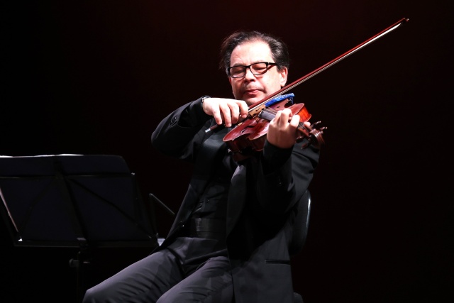 Volodia Mykytka – altowiolista. Fot. Cezary Aszkiełowicz Karol Szymanowski Quartet z premierowym programem w Filharmonii [POSŁUCHAJ, ZDJĘCIA]