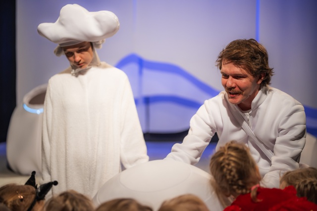 "Piękny Świat". Fot. Piotr Nykowski "Piękny świat". Spektakl dla najnajów w Pleciudze [ROZMOWA]