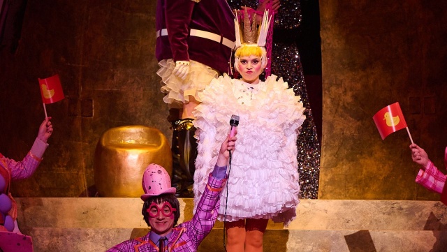 "Toto" w Operze na Zamku.Fot.Piotr Gamdzyk©Opera na Zamku "Toto" współczesna opowieść o "Brzydkim kaczątku"