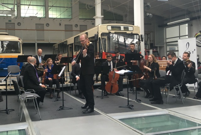 "Haydn w Muzeum" solo Grzegorz Lalek fot: Małgorzata Frymus Koncert "Haydn w Muzeum" w Zajezdni Sztuki [RELACJA]