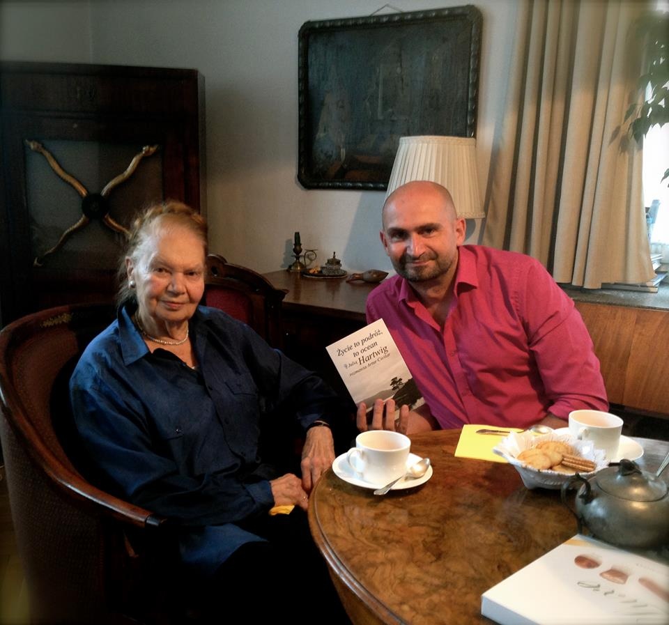 Julia Hartwig i Artur Cieślar, fot. [archiwum pisarza]