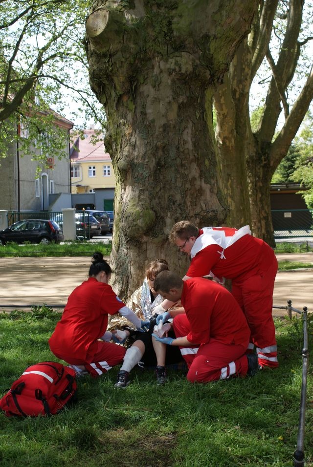 Pożyteczni XXII Okręgowe Mistrzostwa Pierwszej Pomocy PCK [12.05.2014]Rozstrzygnięcie XXII Okręgowych Mistrzostw Pierwszej Pomocy PCK