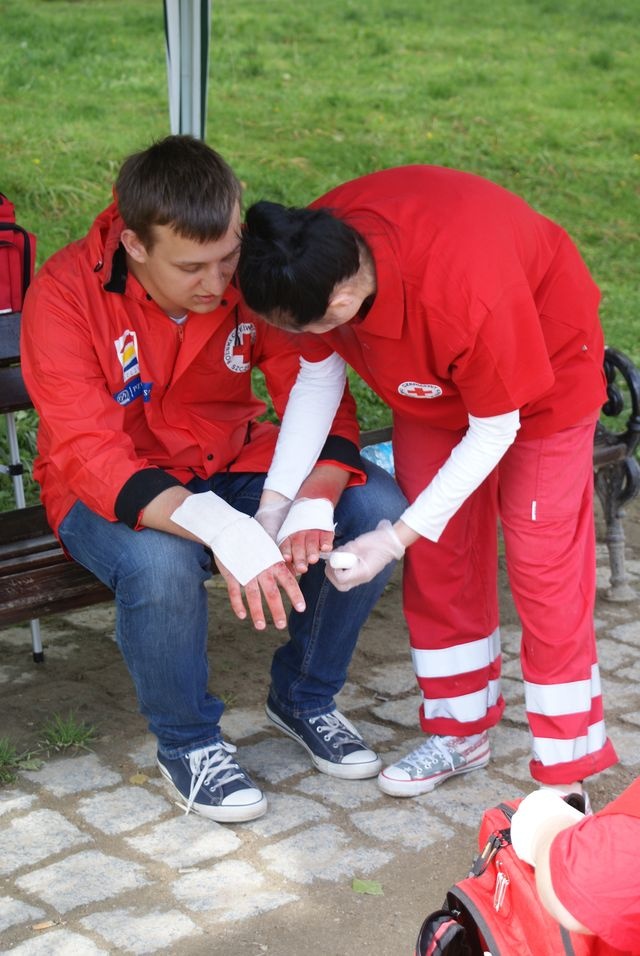 Pożyteczni- XXII Okręgowe Mistrzostwa Pierwszej Pomocy PCK [12.05.2014]Rozstrzygnięcie XXII Okręgowych Mistrzostw Pierwszej Pomocy PCK