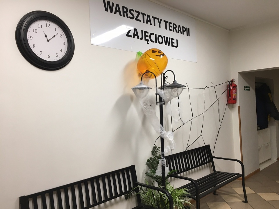 Stacja kolejowa WTZ - PSONI - Koło w Policach
