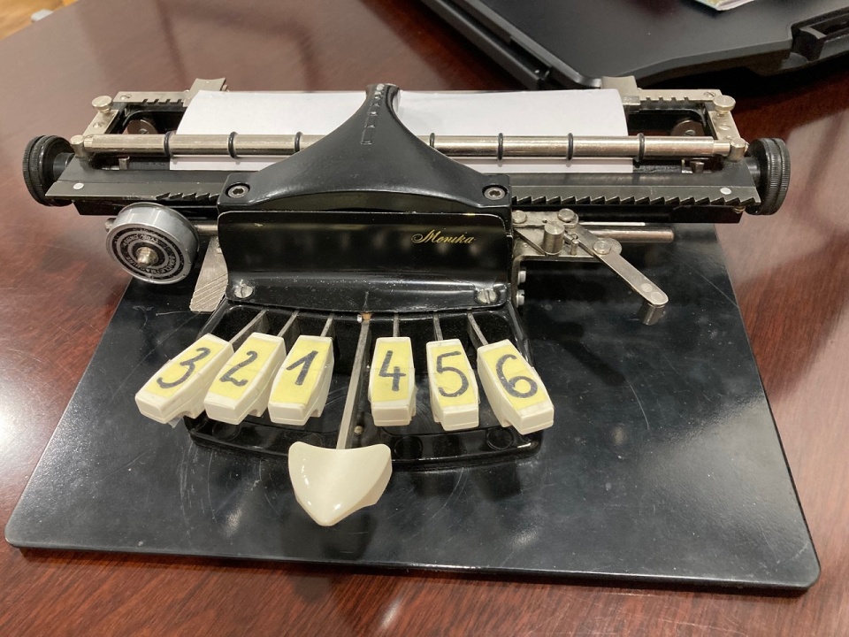 Maszyna do pisania w systemie Braille'a