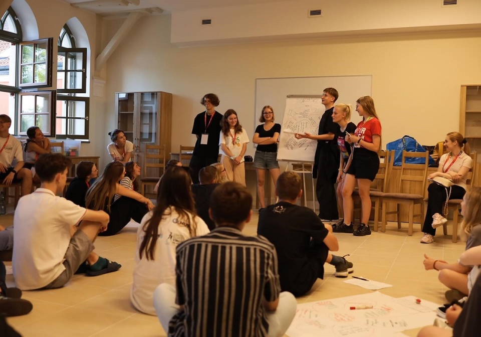 Akademia Liderów Fundacji Św. Mikołaja