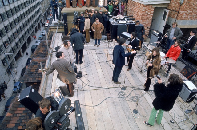 Koncert The Beatles na dachu | beatlesbible.com Prorock na dachu