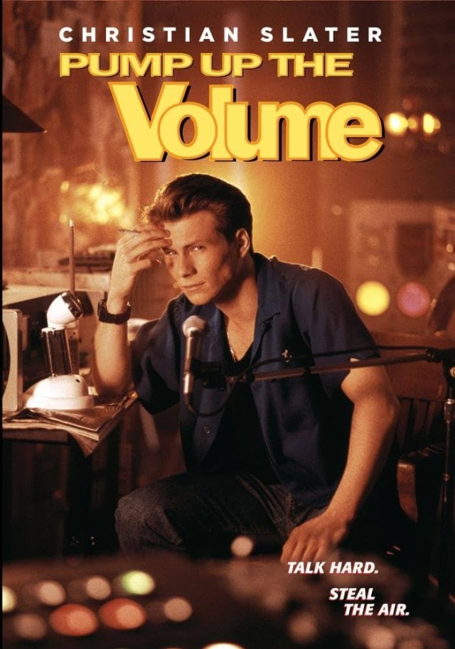 "Więcej czadu" z 1990 r. w reżyserii Allana Moyle'a Pump up the volume!
