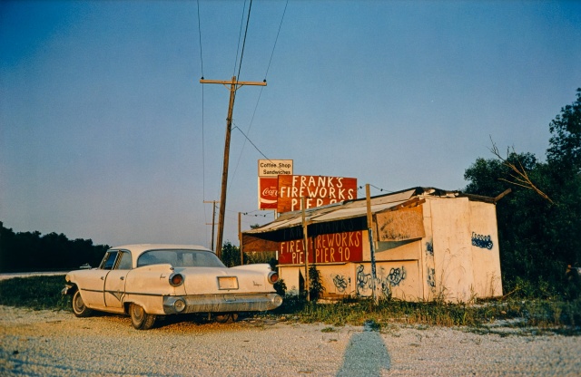 William Eggleston - Untitled, 1971 Photograph: William Eggleston/Courtesy Eggleston Artistic Trust and David Zwirner O fotografii