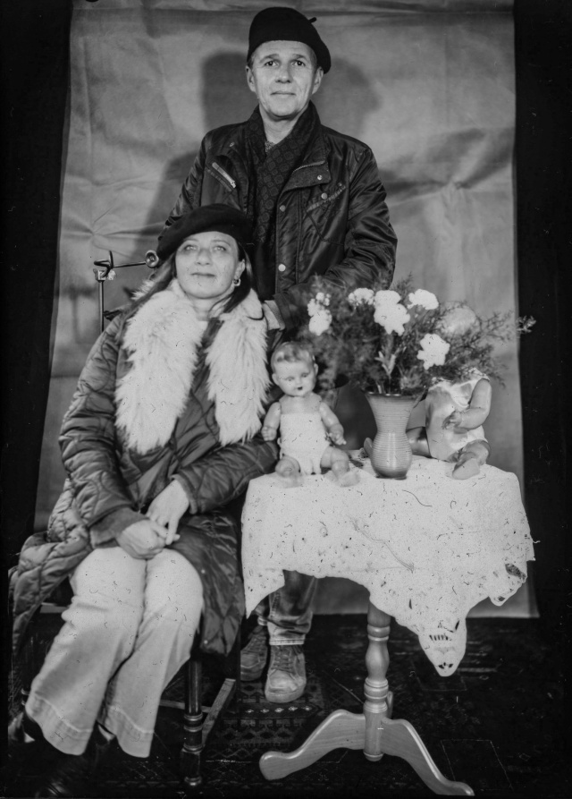 Fot. dr Paweł Kula. Zdjęcie zrobione starym aparatem, podobnym do tego, jakiego używał Marian Dałkiewicz 17.11.2024 - Pan Fotograf i tajemnice szklanych płytek