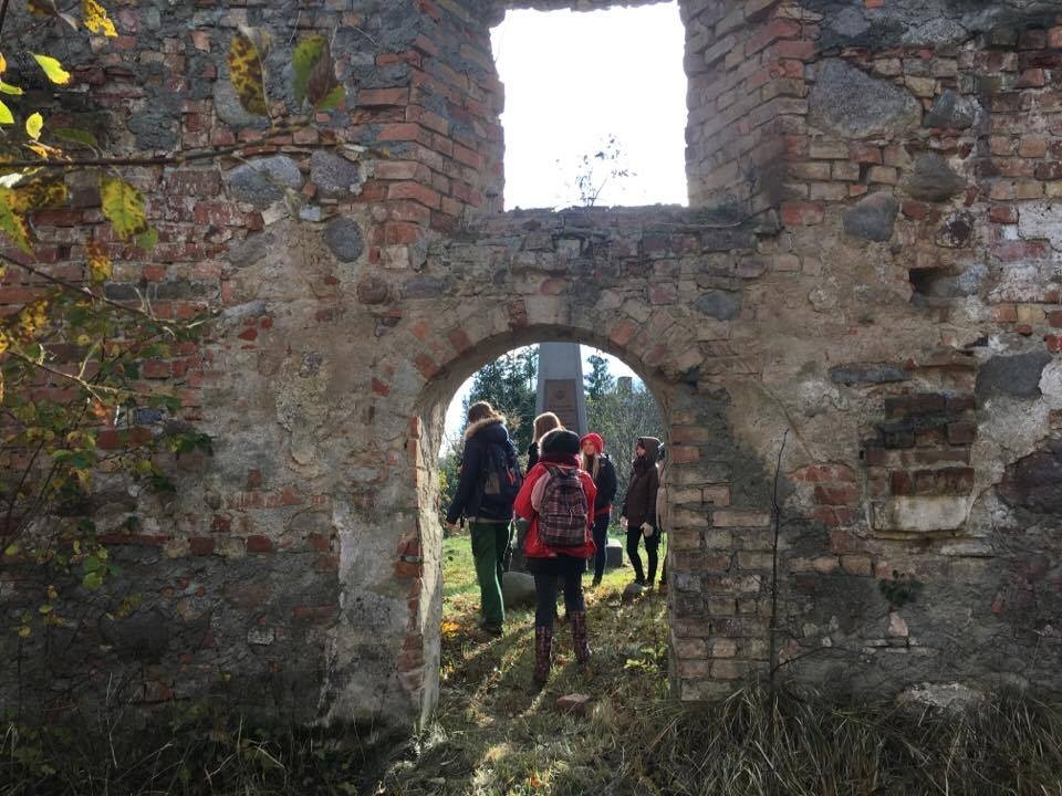 Ruiny kościoła w Szadzku. Fot. Agata Rokicka [Radio Szczecin