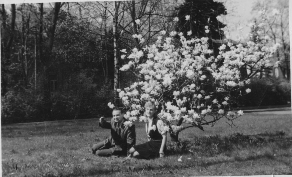 Z czasów, gdy radiowa magnolia była jeszcze mała... Rok 1947. Fot. Archiwum Radia Szczecin