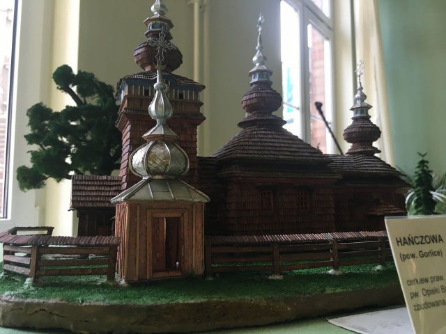 Wystawa miniatur drewnianych cerkwi ukraińskich autorstwa Michała Warchiła Fot. Małgorzata Frymus Radio Szczecin. Posydeńki 15.10.2017 (posłuchaj audycji)