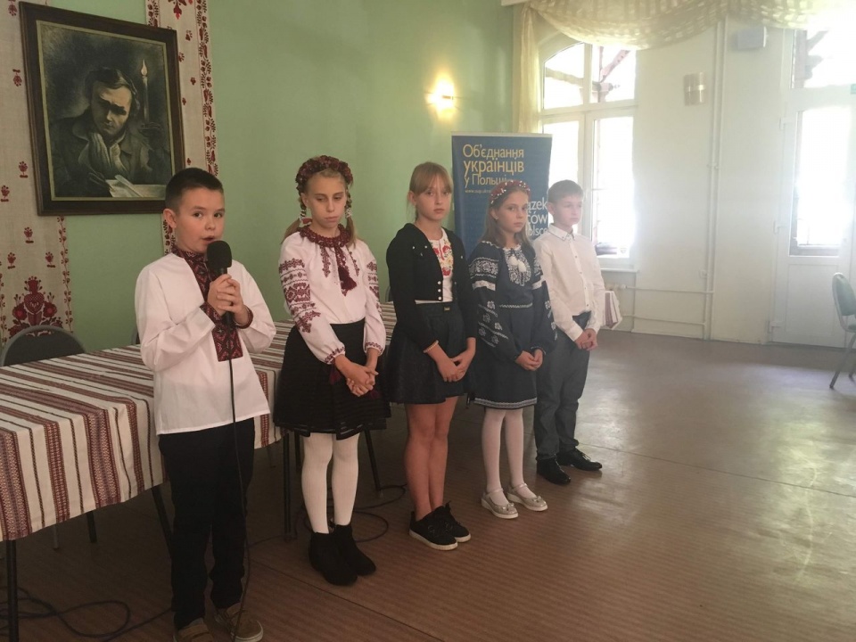 Uroczystość uświetnił występ dzieci z punktów nauczania języka ukraińskiego. (fot. Małgorzata Frymus PRSz.)