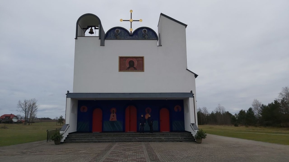 Cerkiew w Białym Boże zaprojektowana i rozpisana przez Jerzego Nowosielskiego. [Fot. Małgorzata Frymus]
