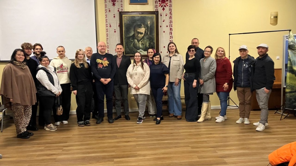 Spotkanie Koła Naukowego Ukrainistyki "Czerwona Ruta" Uniwersytetu Szczecińskiego z prawnikiem Przemysławem Lis-Markiewiczem. Fot. Małgorzata Frymus