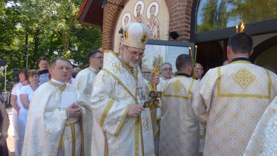 poświęcenie Cerkwi inauguracja przed świątynią z udziałem Biskupa Włodzimierza Juszczaka fot Małgorzata Frymus PRSZ